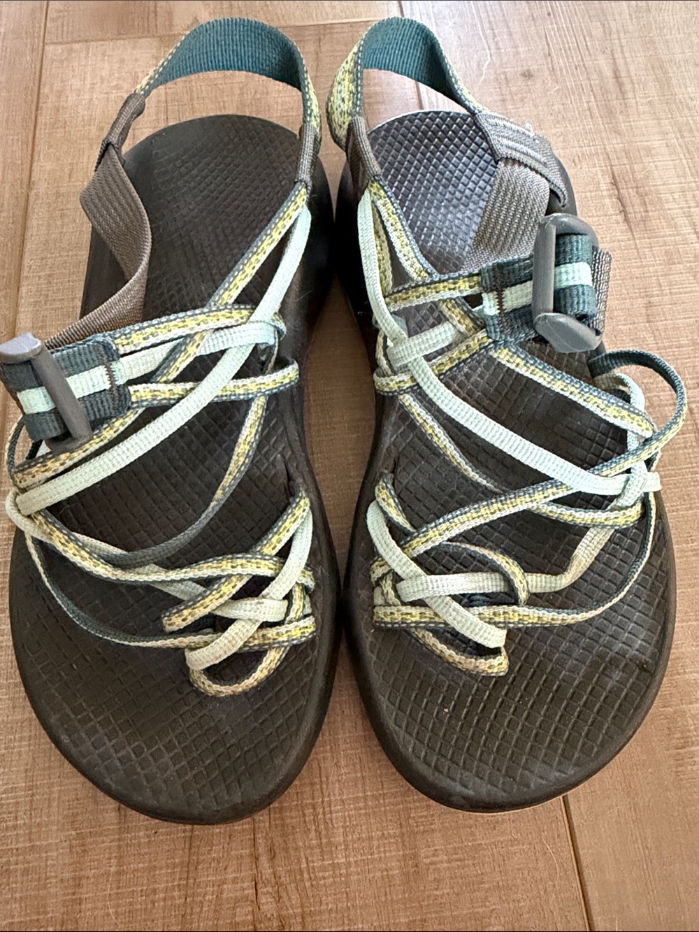 Chaco Z/Cloud Sport Sandals woman’s sz 8